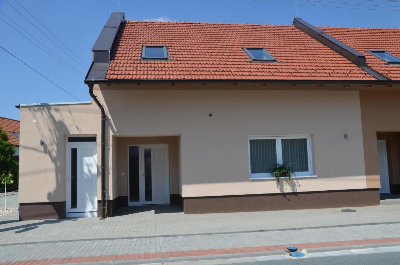 Apartmany Za Dvorem Velké Pavlovice Eksteriør billede